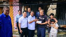 SUMBANGAN BANTUAN KHAS BENCANA KEBAKARAN DI PEKAN TANJONG KARANG